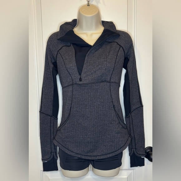 (39)Lululemon Base Runner 1/2 Zip Pullover - Picture 5 of 7